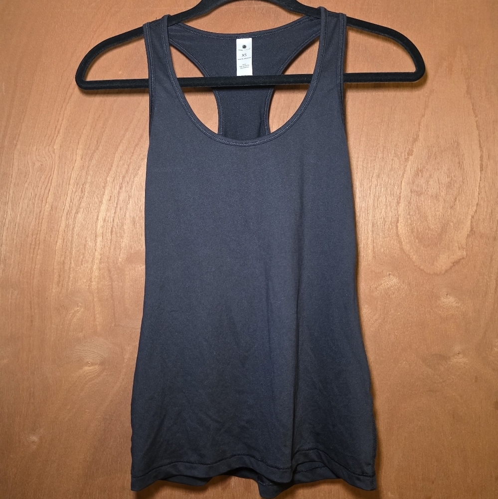 Yogalicious Black Sporty Tank Top XS